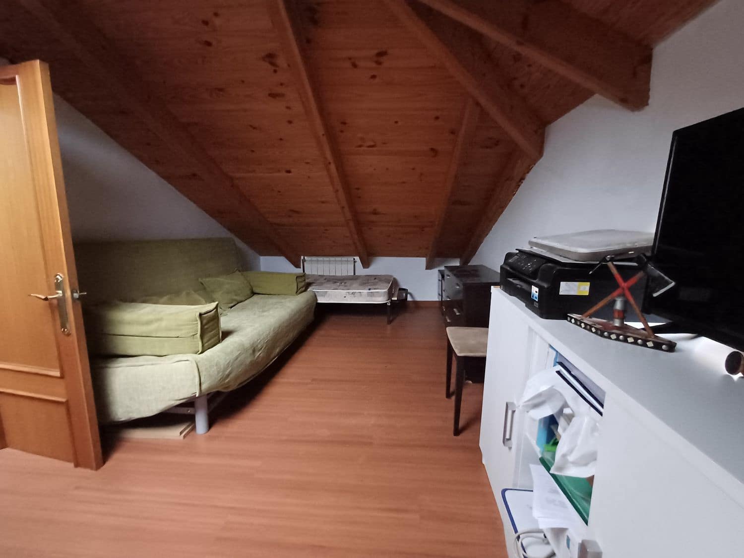 6 soveværelse Villa til salg i Siero med garage - € 325.000 (Ref: 8883919)