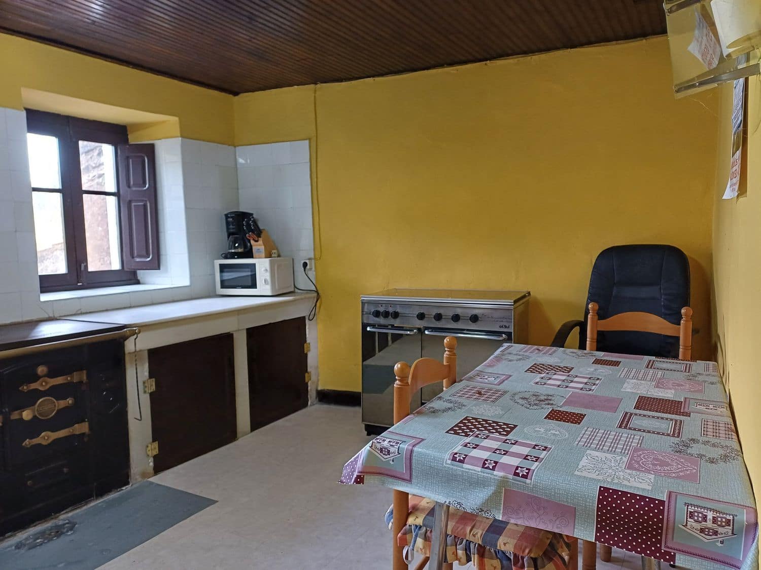 4 soveværelse Byhus til salg i Illas med garage - € 184.000 (Ref: 8892037)