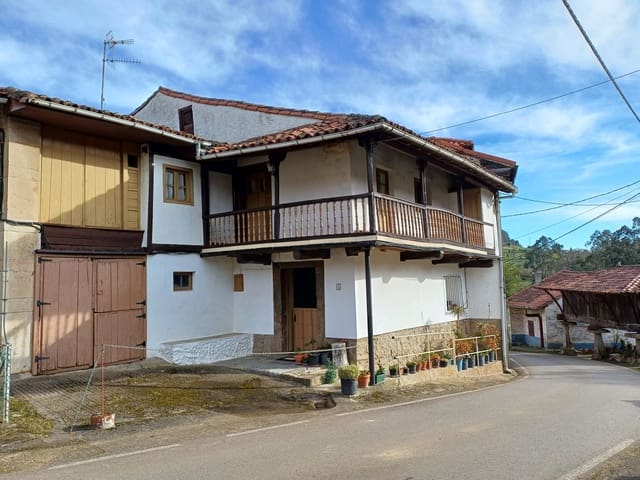 4 quarto Casa em Banda para venda em Illas com garagem - 184 000 € (Ref: 8892037)