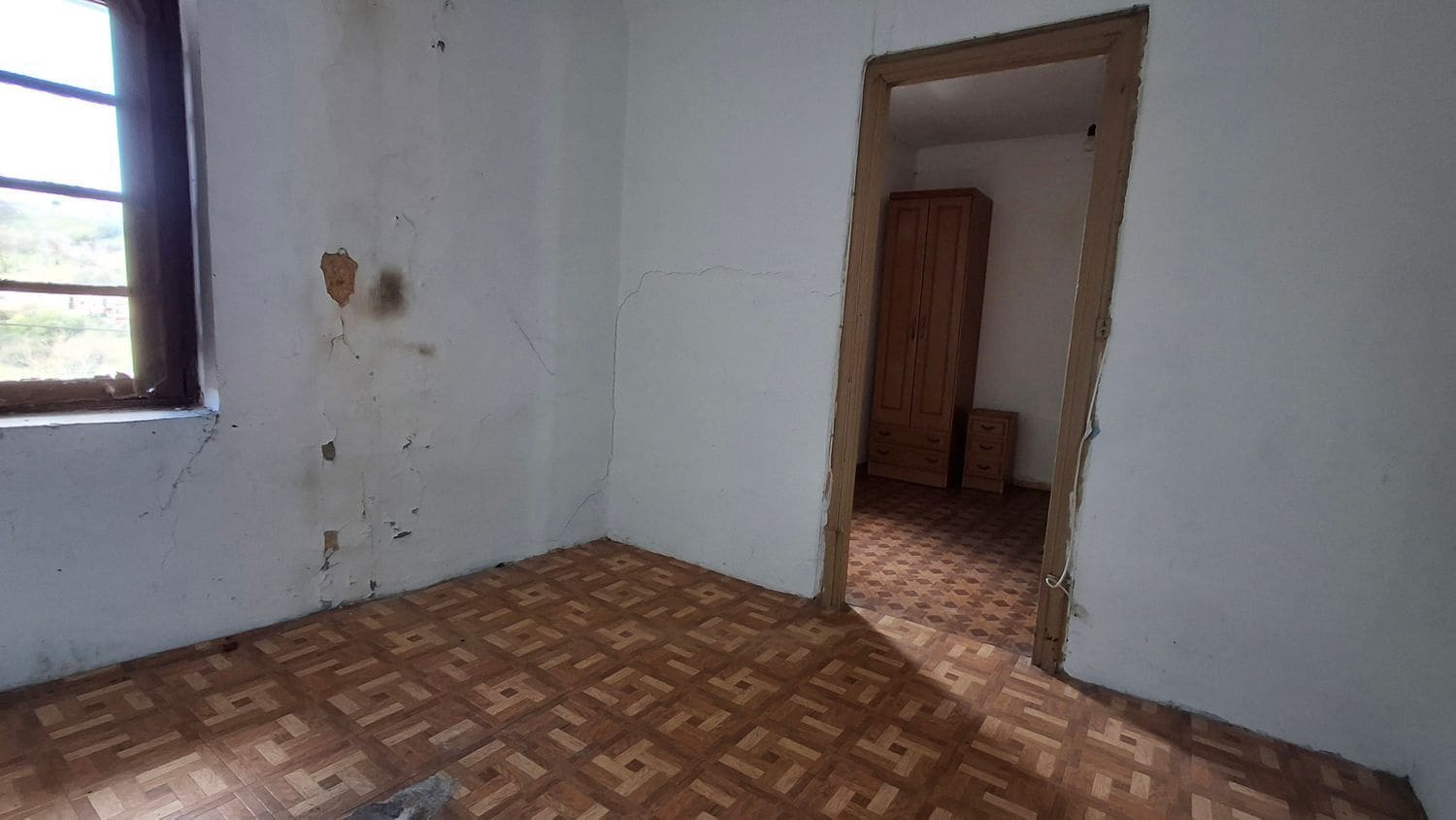 6 soveværelse Byhus til salg i Siero med garage - € 46.990 (Ref: 8905008)