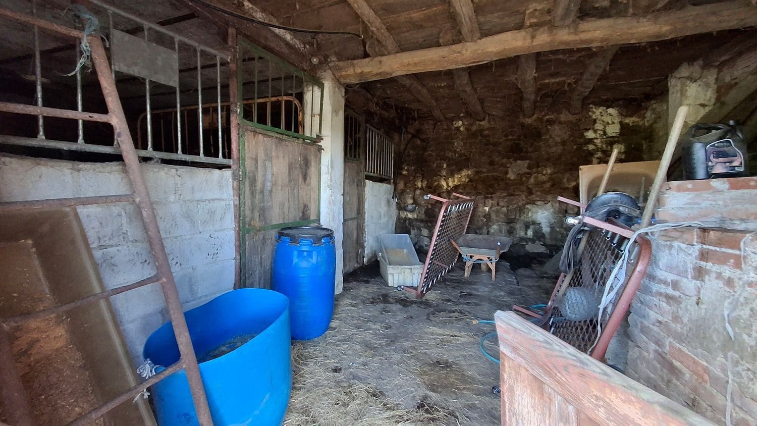 6 soveværelse Byhus til salg i Siero med garage - € 46.990 (Ref: 8905008)