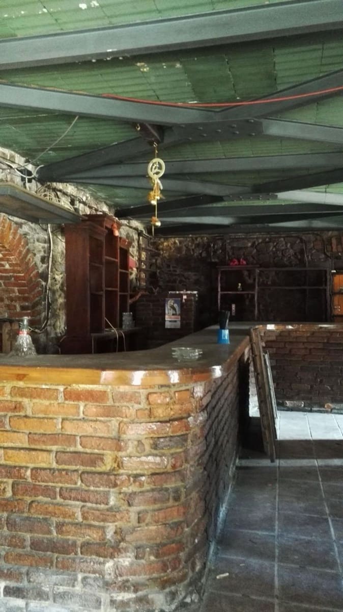 Byhus til salg i Mieres med garage - € 150.000 (Ref: 8910874)