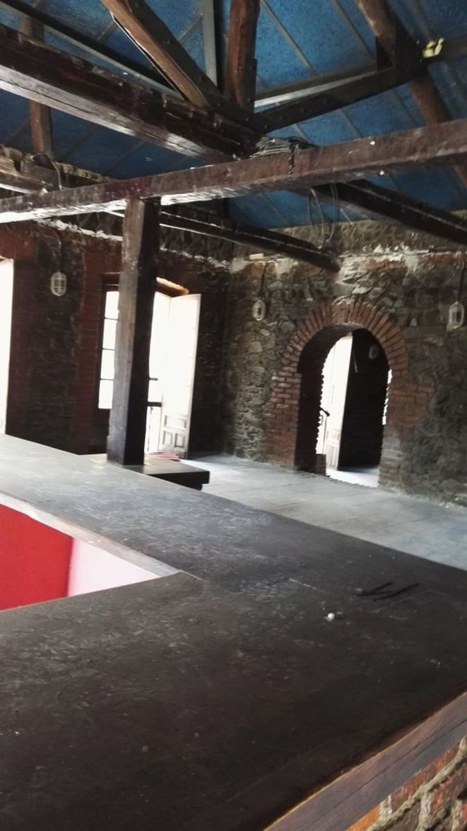 Byhus til salg i Mieres med garage - € 150.000 (Ref: 8910874)