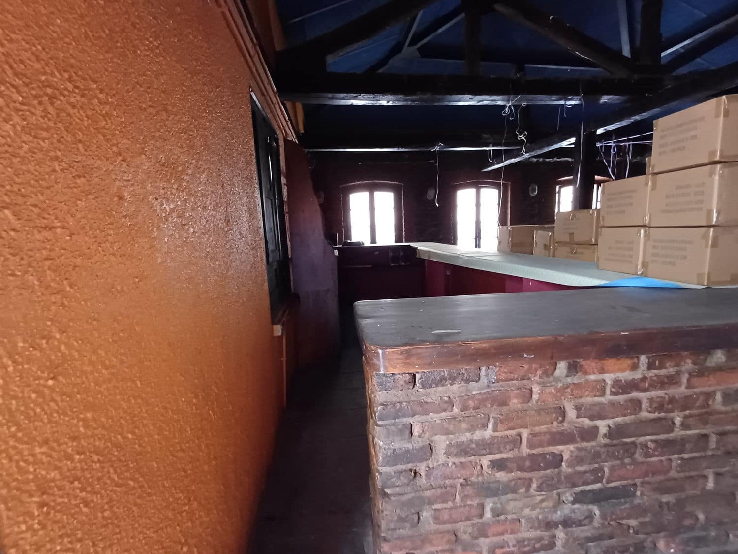 Byhus til salg i Mieres med garage - € 150.000 (Ref: 8910874)