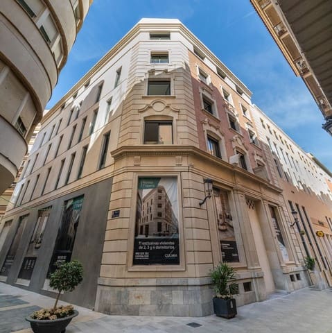 Garasje til salgs i La Catedral, Murcia by - € 70 000 (Ref: 8910875)