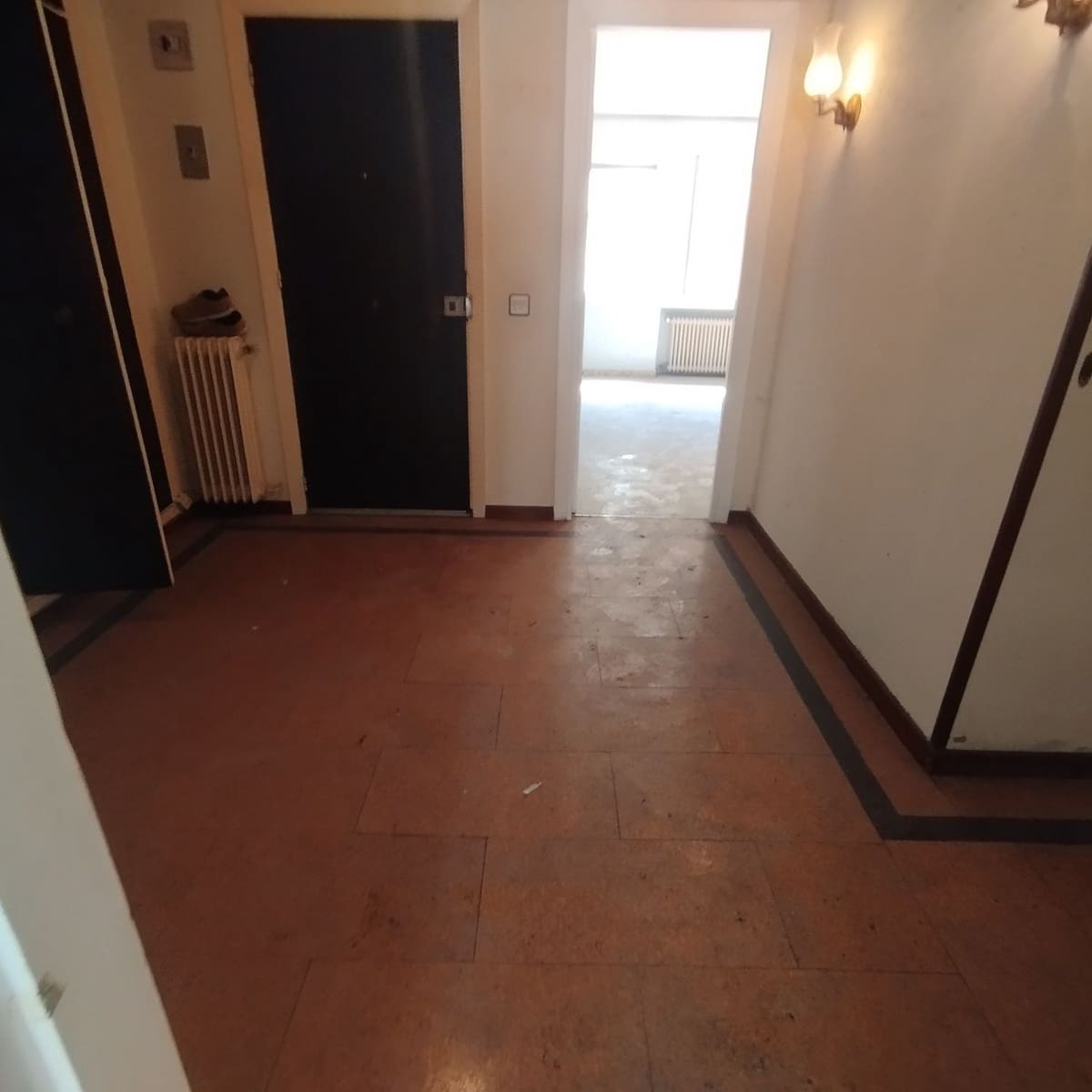 5 sypialnia Apartament na sprzedaż w Carreno z garażem - 180 000 € (Ref: 8910876)