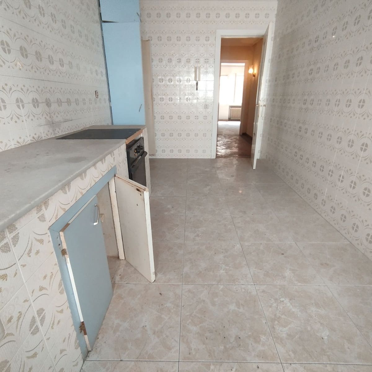 5 sypialnia Apartament na sprzedaż w Carreno z garażem - 180 000 € (Ref: 8910876)