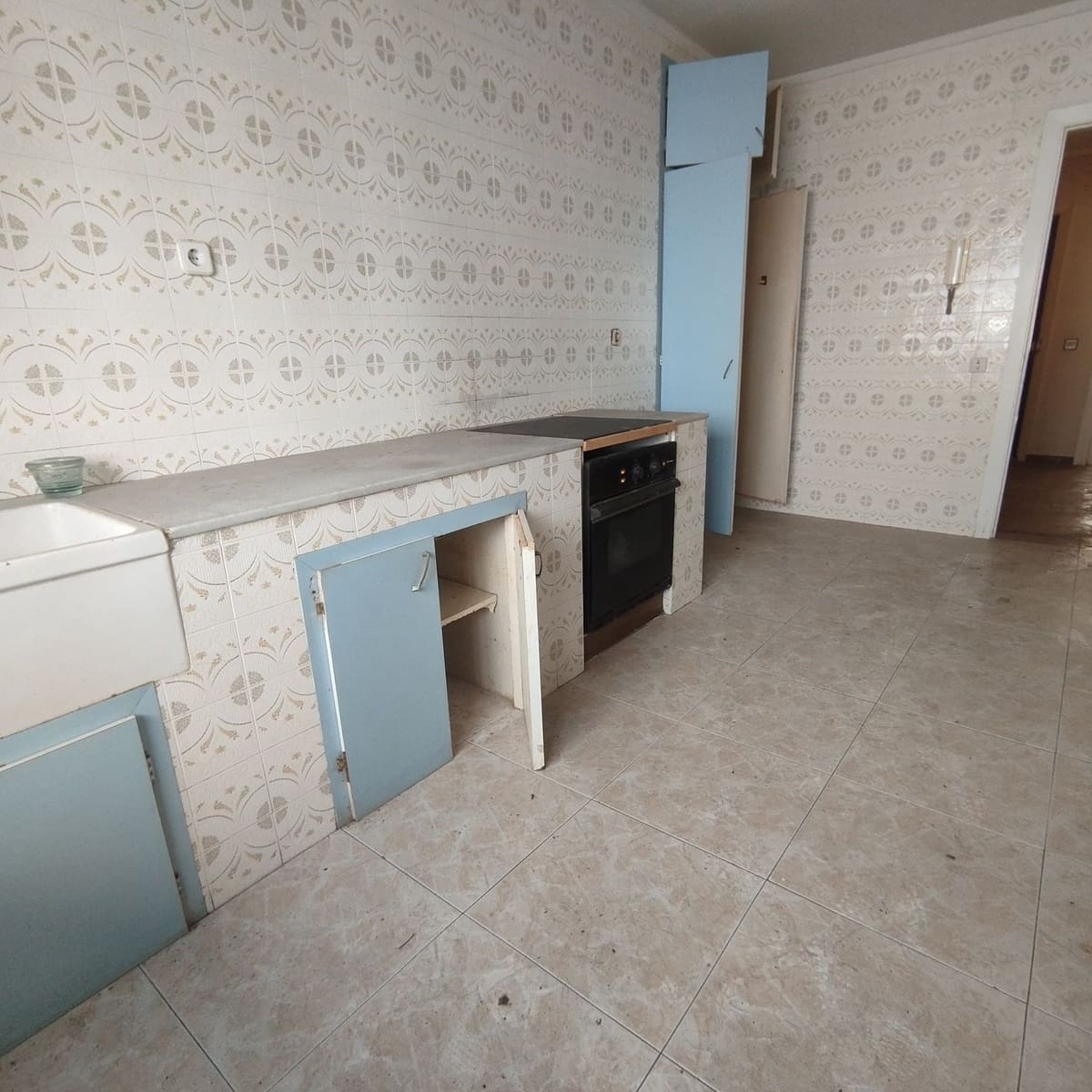5 sypialnia Apartament na sprzedaż w Carreno z garażem - 180 000 € (Ref: 8910876)