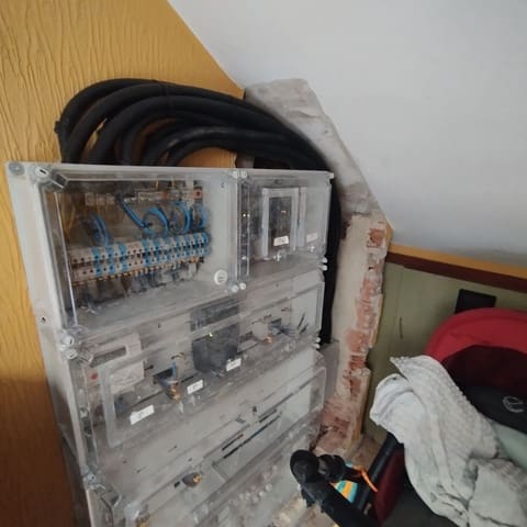 5 soveværelse Lejlighed til salg i Candás, Carreño med garage - € 180.000 (Ref: 8910876)