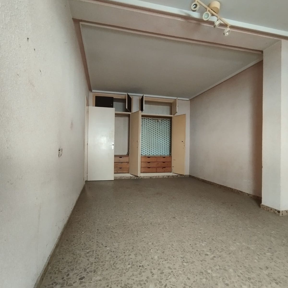 5 sypialnia Apartament na sprzedaż w Carreno z garażem - 180 000 € (Ref: 8910876)