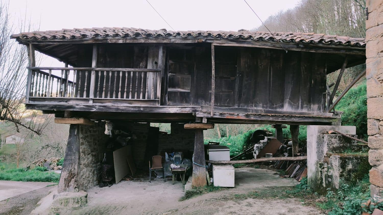 4 sypialnia Finka/Dom wiejski na sprzedaż w Langreo z garażem - 35 000 € (Ref: 8914617)