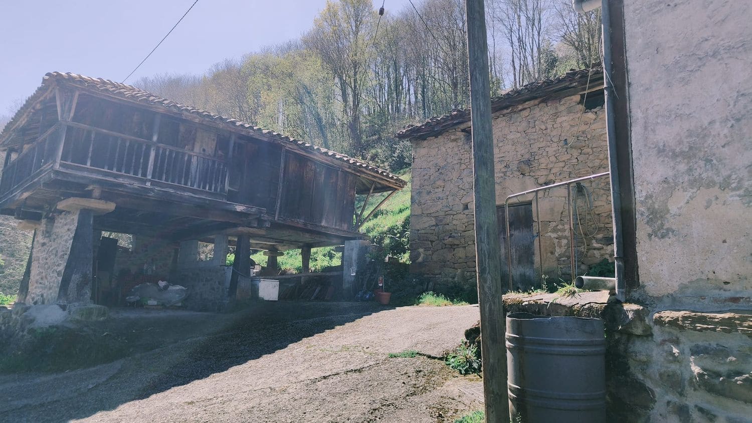 4 sypialnia Finka/Dom wiejski na sprzedaż w Langreo z garażem - 35 000 € (Ref: 8914617)