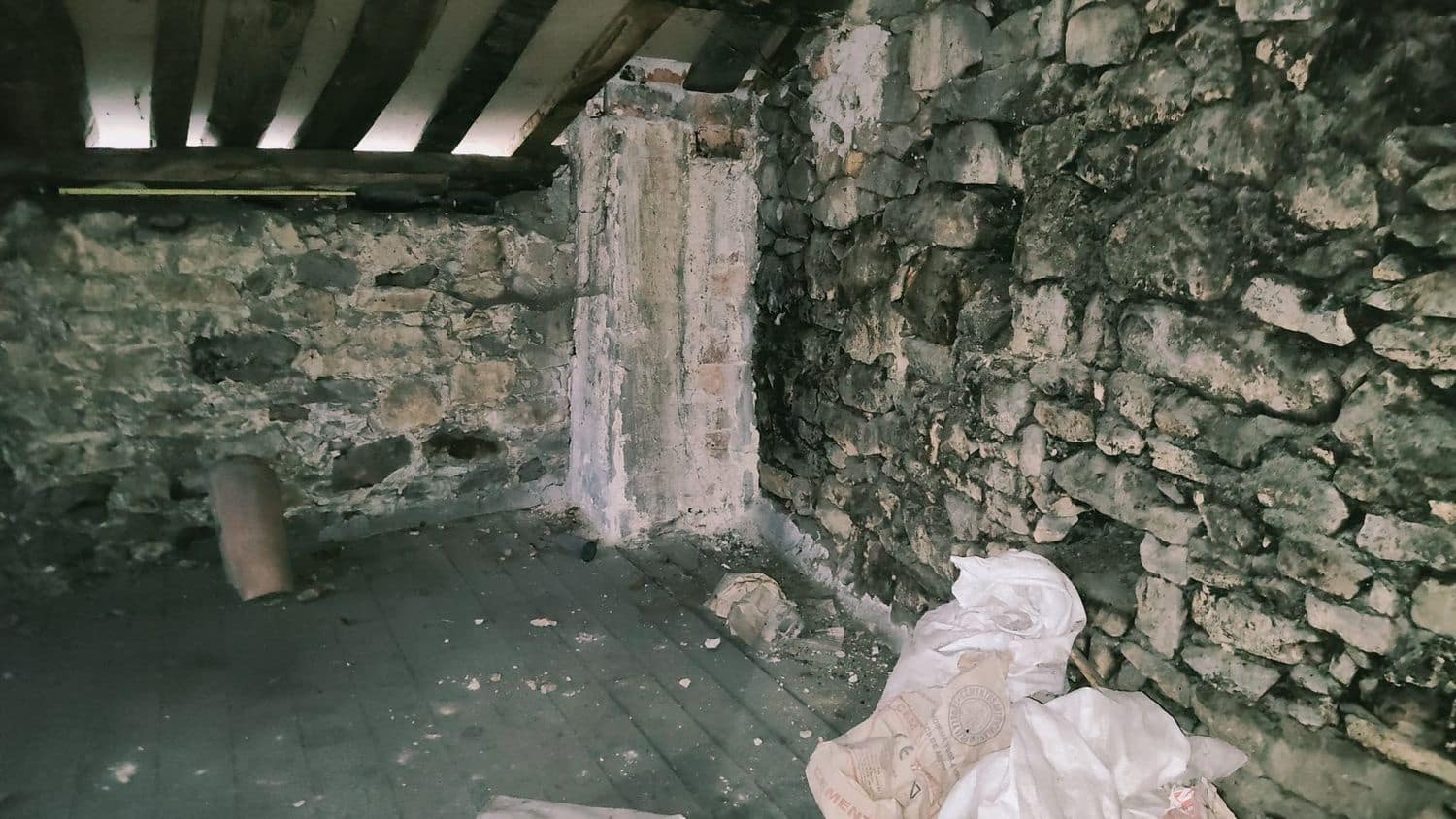 4 sypialnia Finka/Dom wiejski na sprzedaż w Langreo z garażem - 35 000 € (Ref: 8914617)