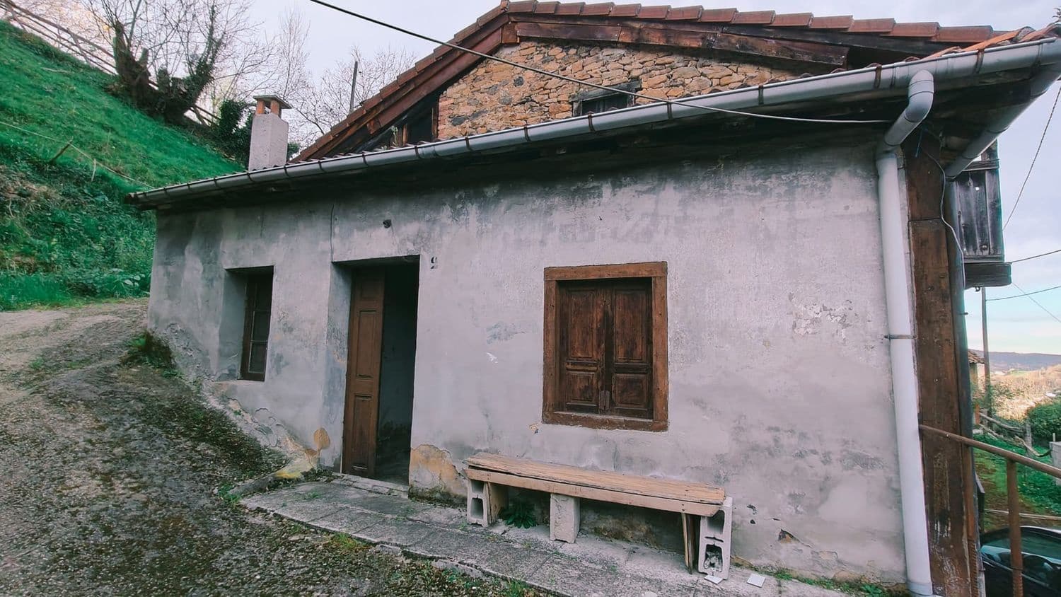 4 sypialnia Finka/Dom wiejski na sprzedaż w Langreo z garażem - 35 000 € (Ref: 8914617)