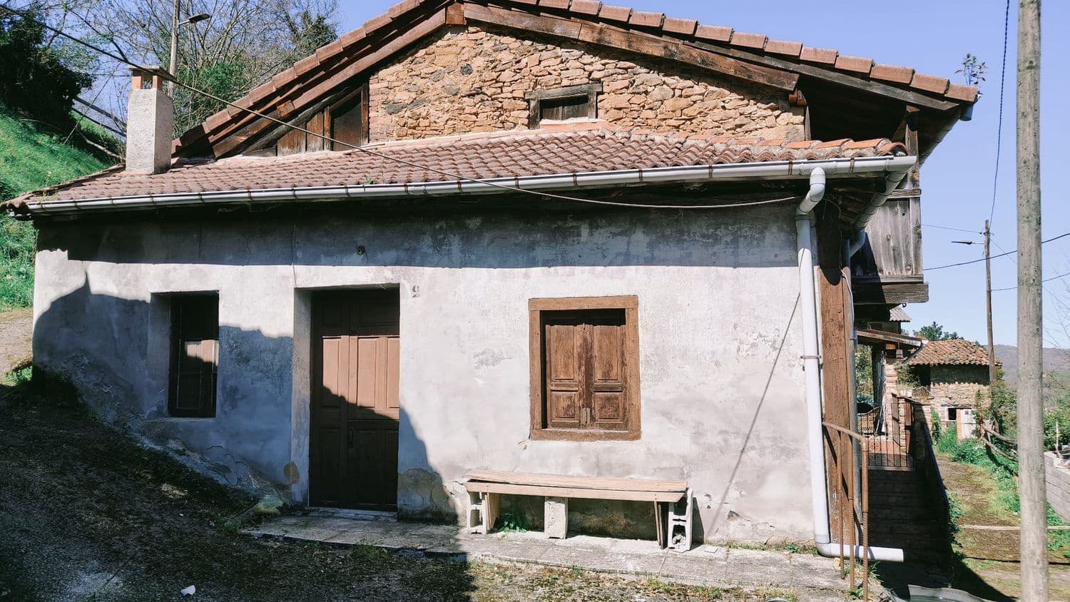 4 sypialnia Finka/Dom wiejski na sprzedaż w Langreo z garażem - 35 000 € (Ref: 8914617)