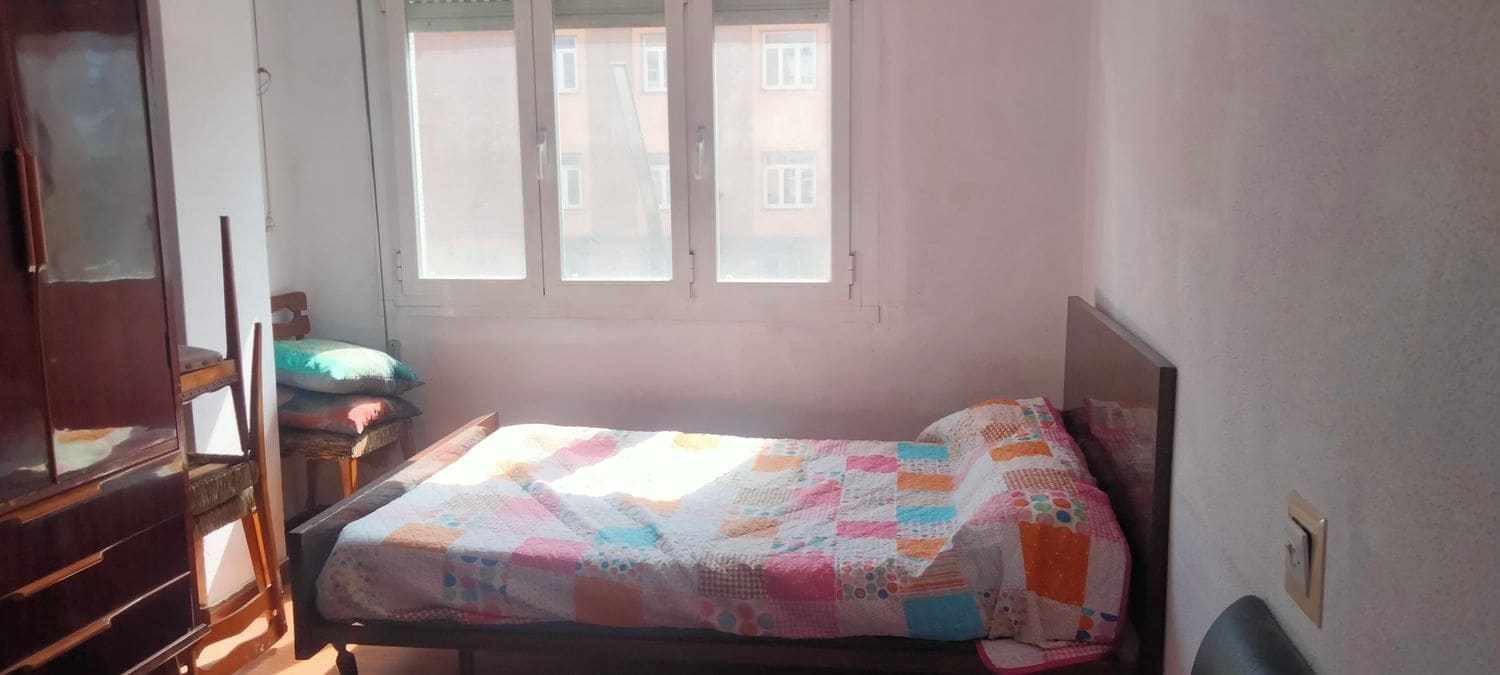 3 soveværelse Lejlighed til salg i Gijon med garage - € 185.000 (Ref: 8920967)