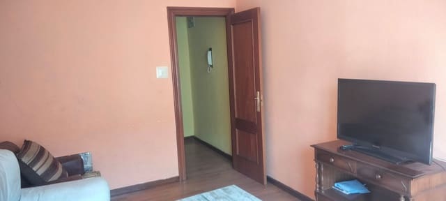 3 soveværelse Lejlighed til salg i Centro Urbano, Gijón med garage - € 185.000 (Ref: 8920967)