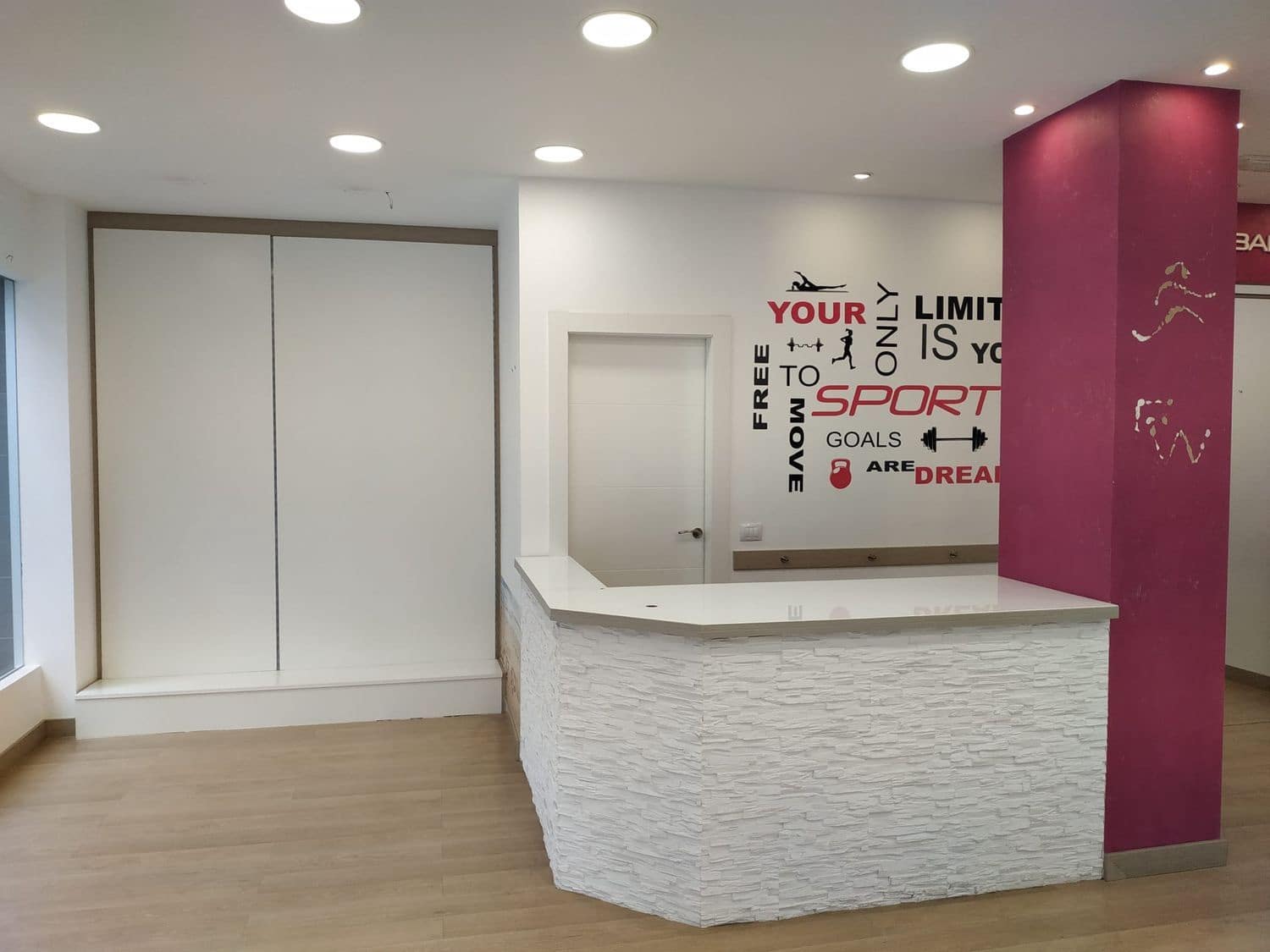 Virksomhed til salg i Gijon - € 115.000 (Ref: 8920970)