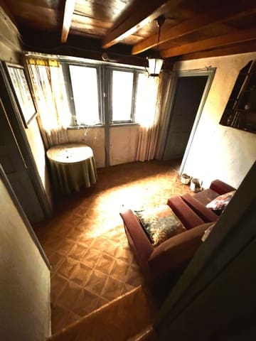 3 bedroom Finca/Country House for sale in Caso with garage - € 45,000 (Ref: 8923449)