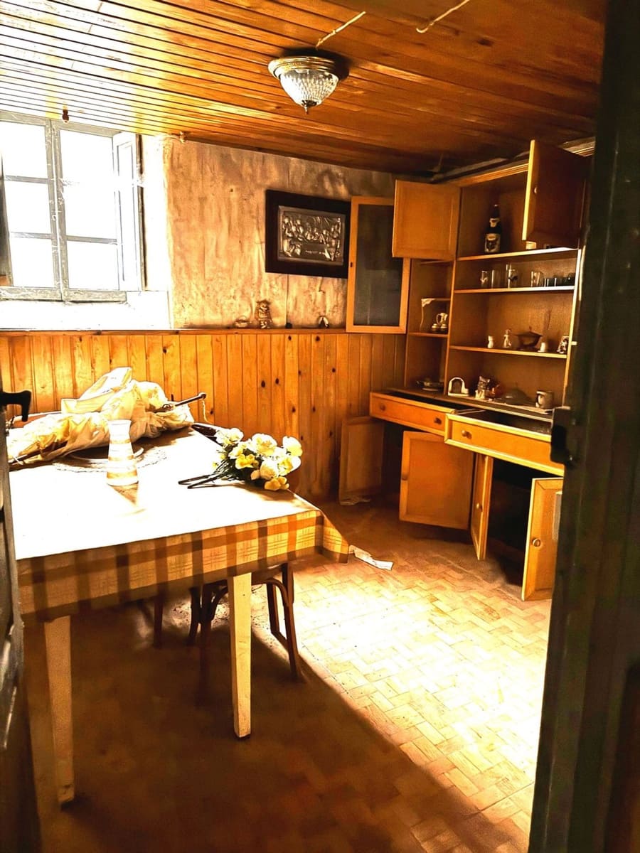 3 soveværelse Finca/Landehus til salg i Caso med garage - € 45.000 (Ref: 8923449)