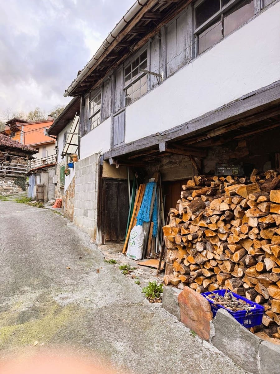 3 soveværelse Finca/Landehus til salg i Caso med garage - € 45.000 (Ref: 8923449)