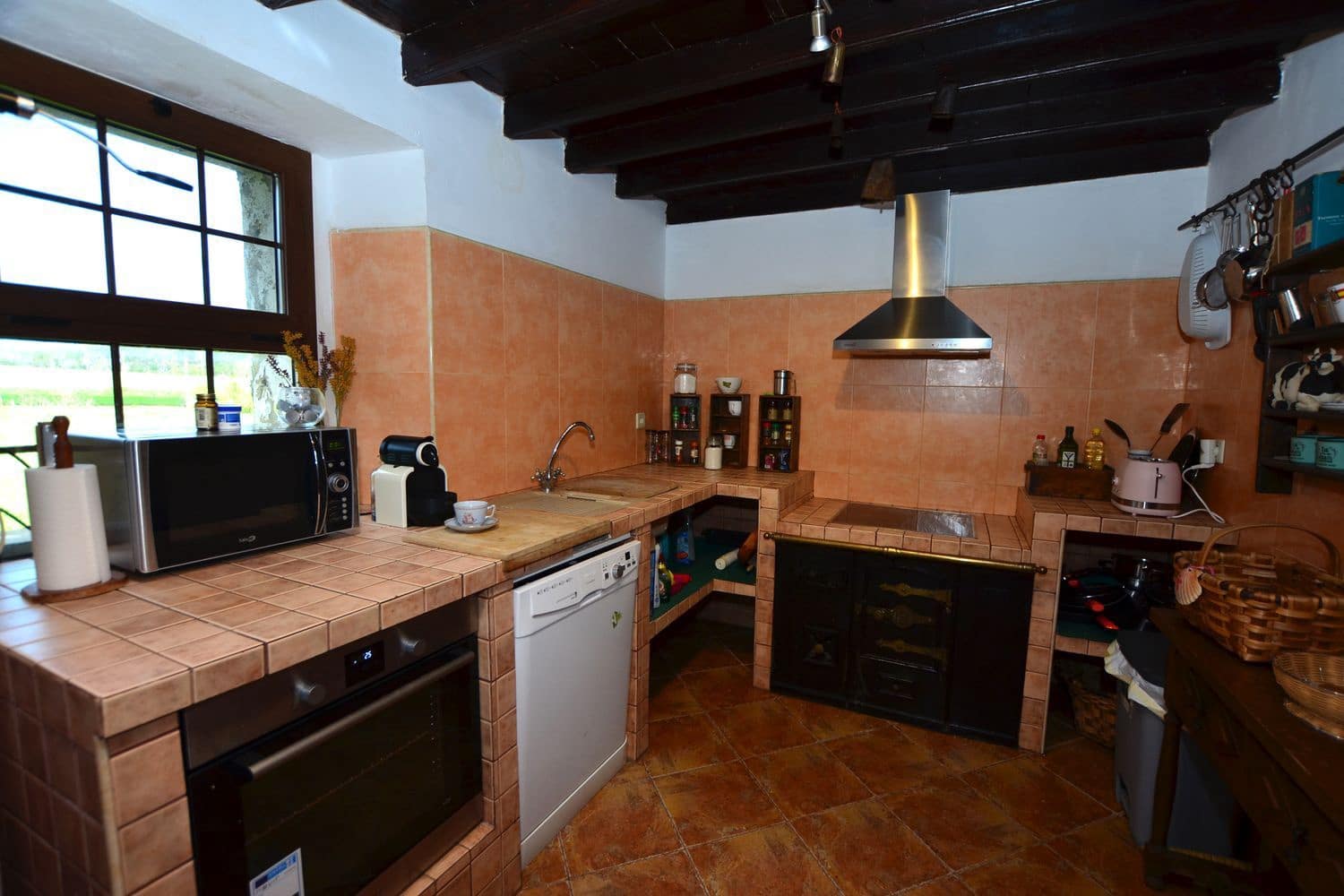 5 soveværelse Finca/Landehus til salg i Coana med garage - € 278.000 (Ref: 8923454)