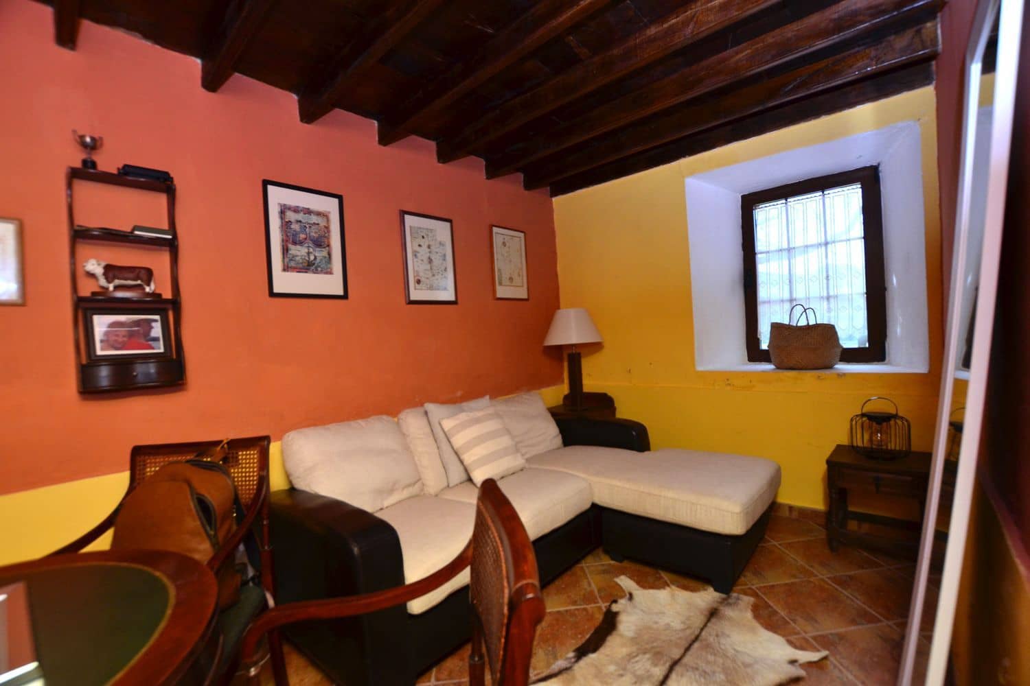 5 soveværelse Finca/Landehus til salg i Coana med garage - € 278.000 (Ref: 8923454)