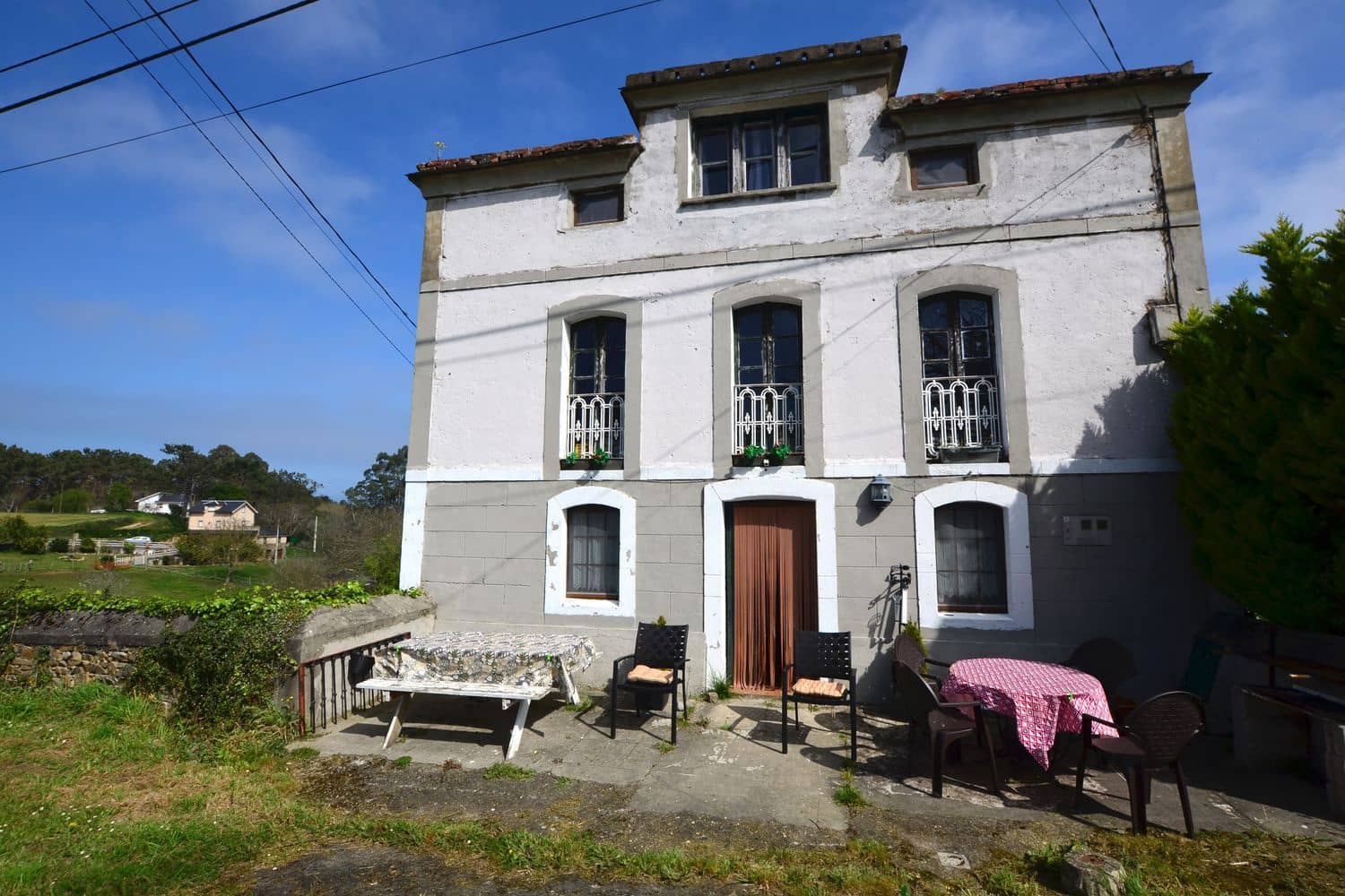 5 soveværelse Finca/Landehus til salg i Coana med garage - € 278.000 (Ref: 8923454)