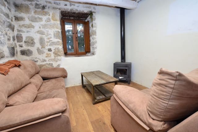 2 Zimmer Finca/Landgut zu verkaufen in Riosa - 64.000 € (Ref: 8928338)