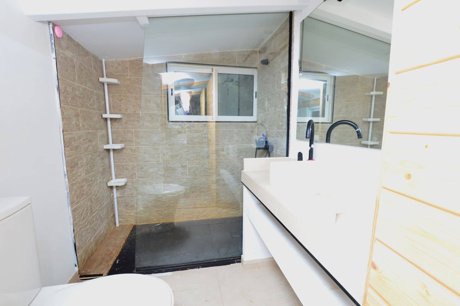 2 soveværelse Finca/Landehus til salg i Riosa med garage - € 59.900 (Ref: 8928338)