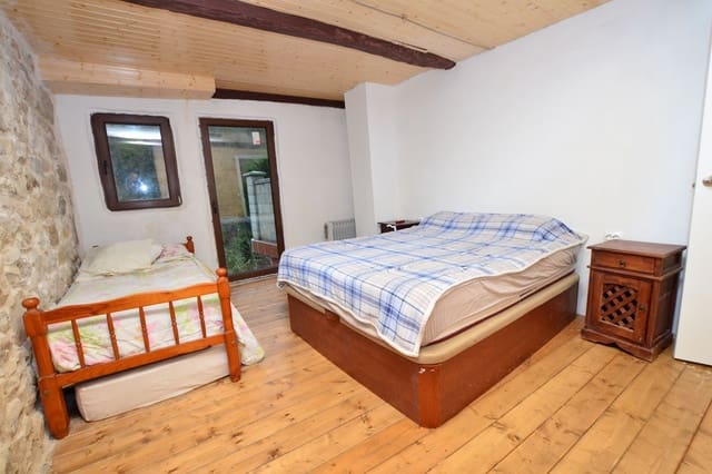 2 sovrum Finca/Hus på landet till salu i Riosa med garage - 59 900 € (Ref: 8928338)