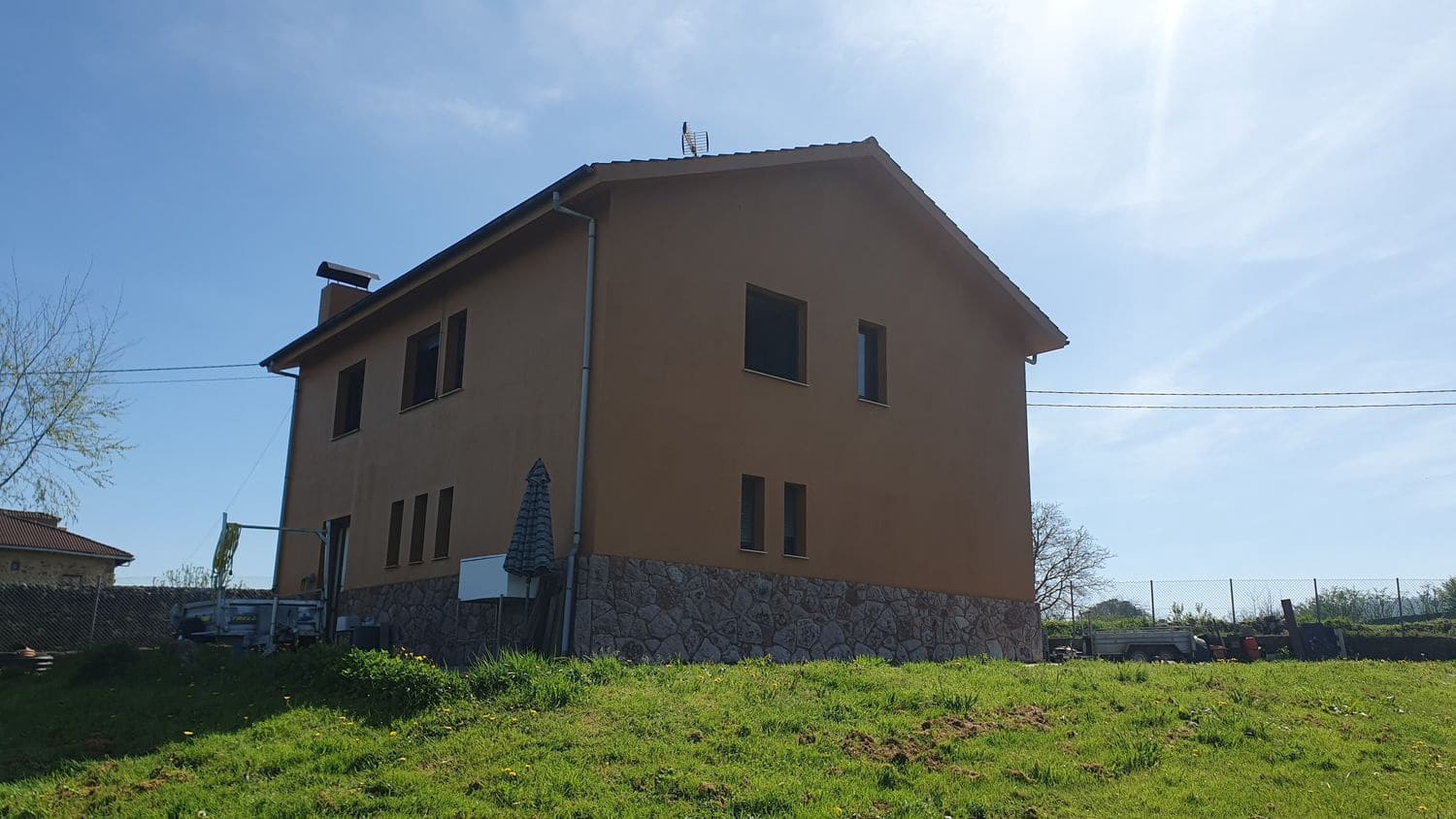 3 bedroom Villa for sale in Siero with garage - € 340,000 (Ref: 8931921)