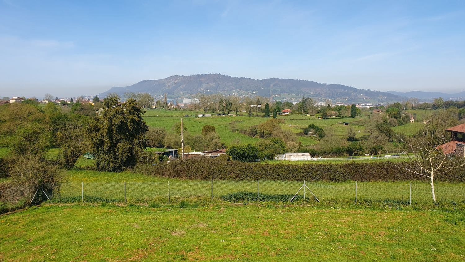 3 bedroom Villa for sale in Siero with garage - € 340,000 (Ref: 8931921)