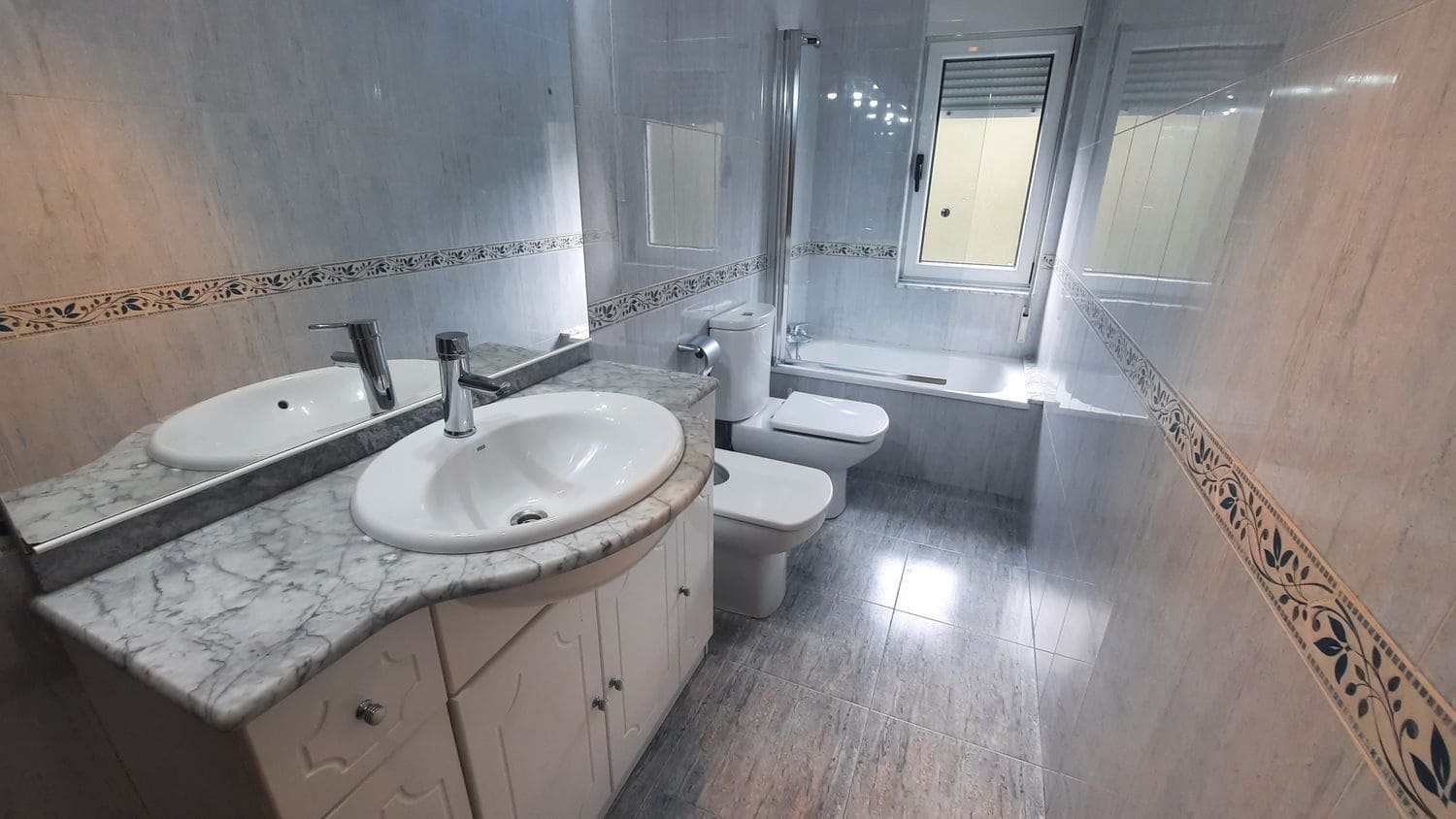 7 soveværelse Byhus til salg i Langreo - € 125.000 (Ref: 8936496)