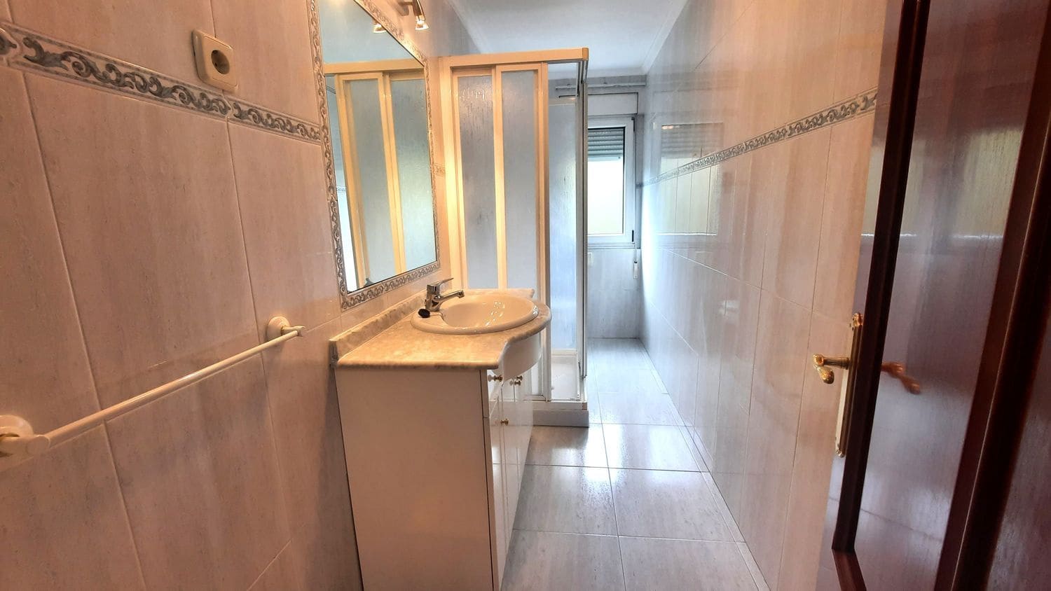 7 soveværelse Byhus til salg i Langreo - € 125.000 (Ref: 8936496)