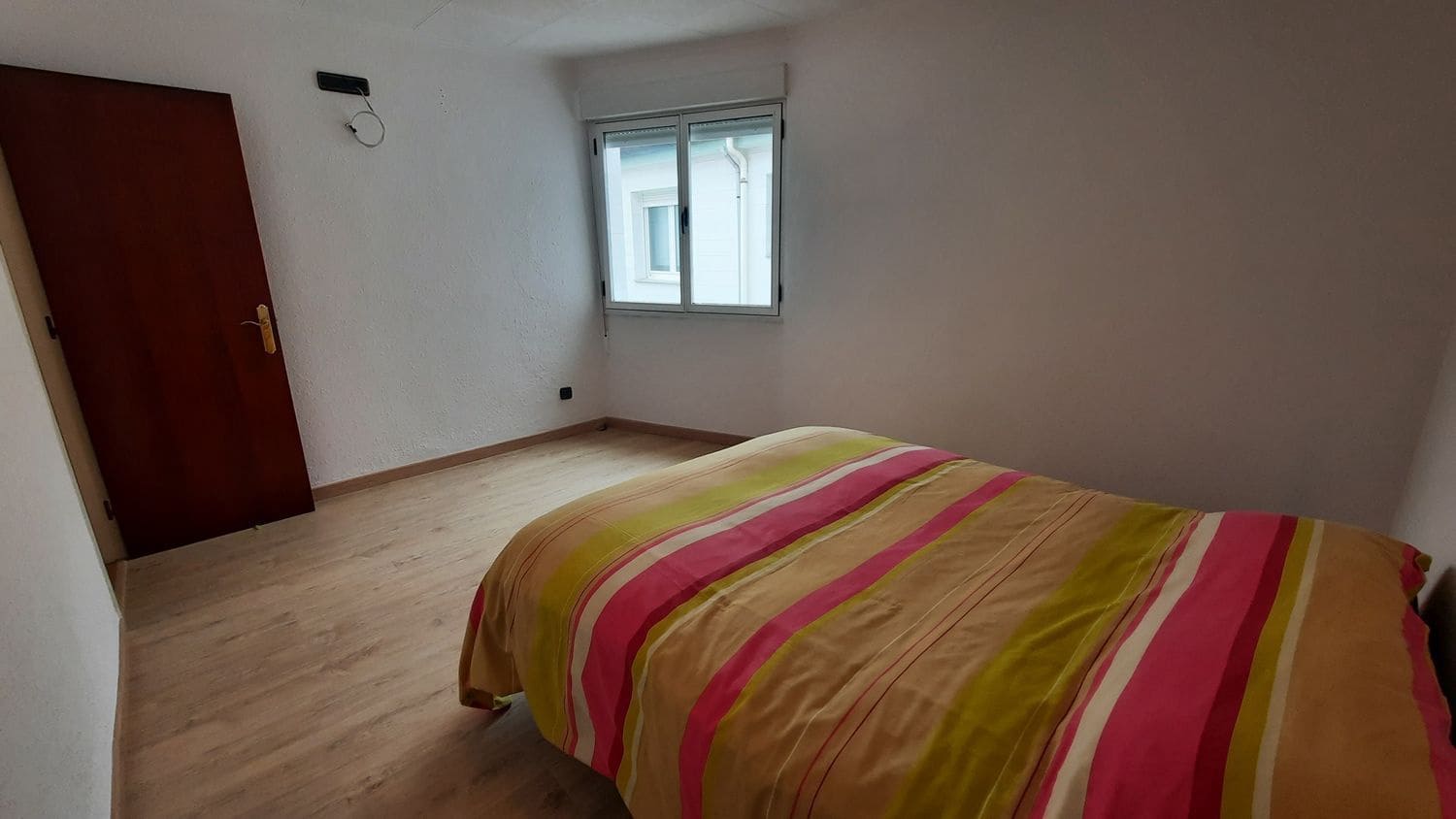 3 soveværelse Lejlighed til salg i Gijon med garage - € 119.000 (Ref: 8945842)