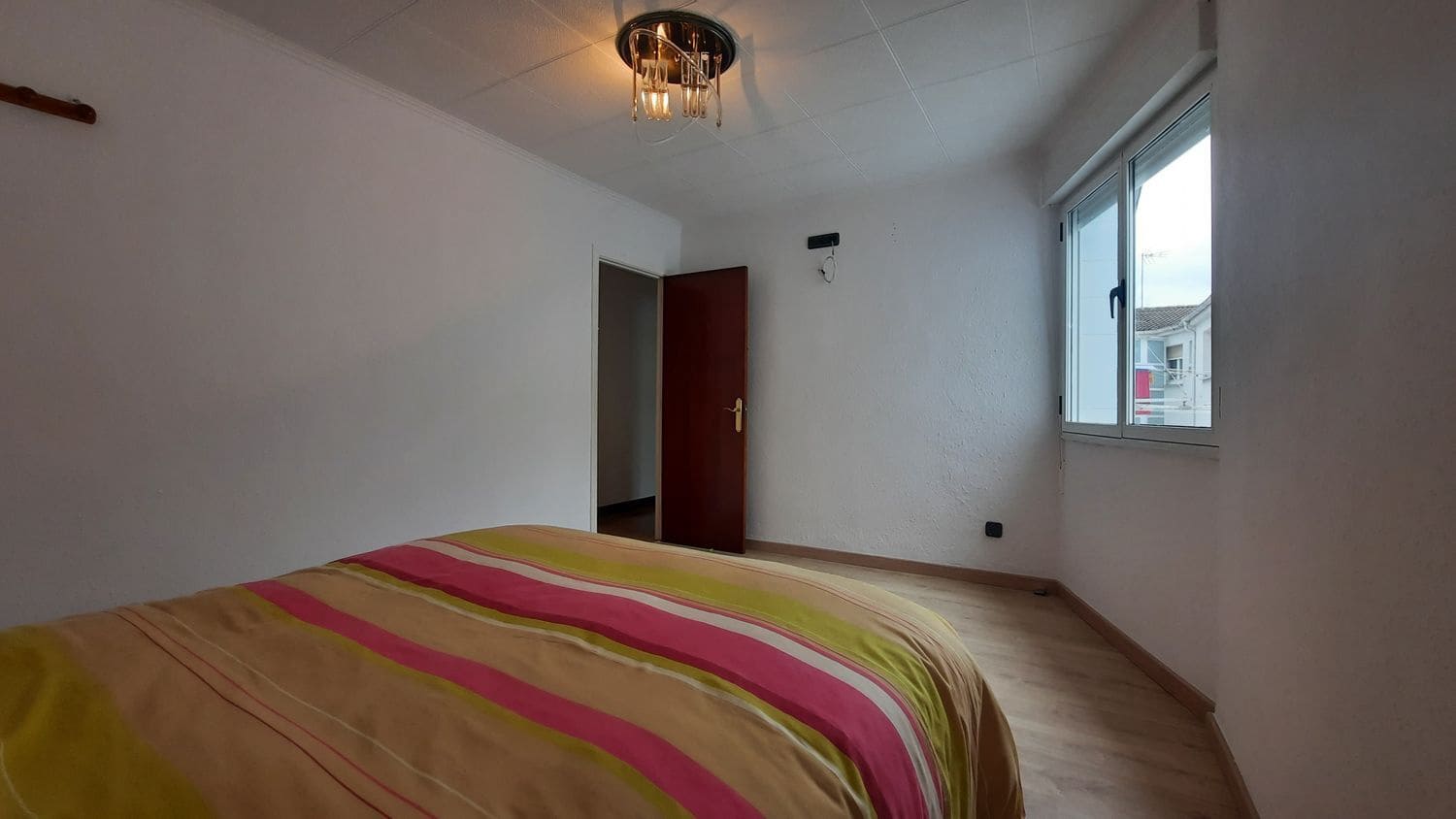 3 soveværelse Lejlighed til salg i Gijon med garage - € 119.000 (Ref: 8945842)