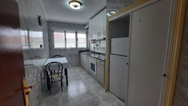 3 camera da letto Appartamento in vendita in Centro Urbano, Gijón con garage - 119.000 € (Rif: 8945842)