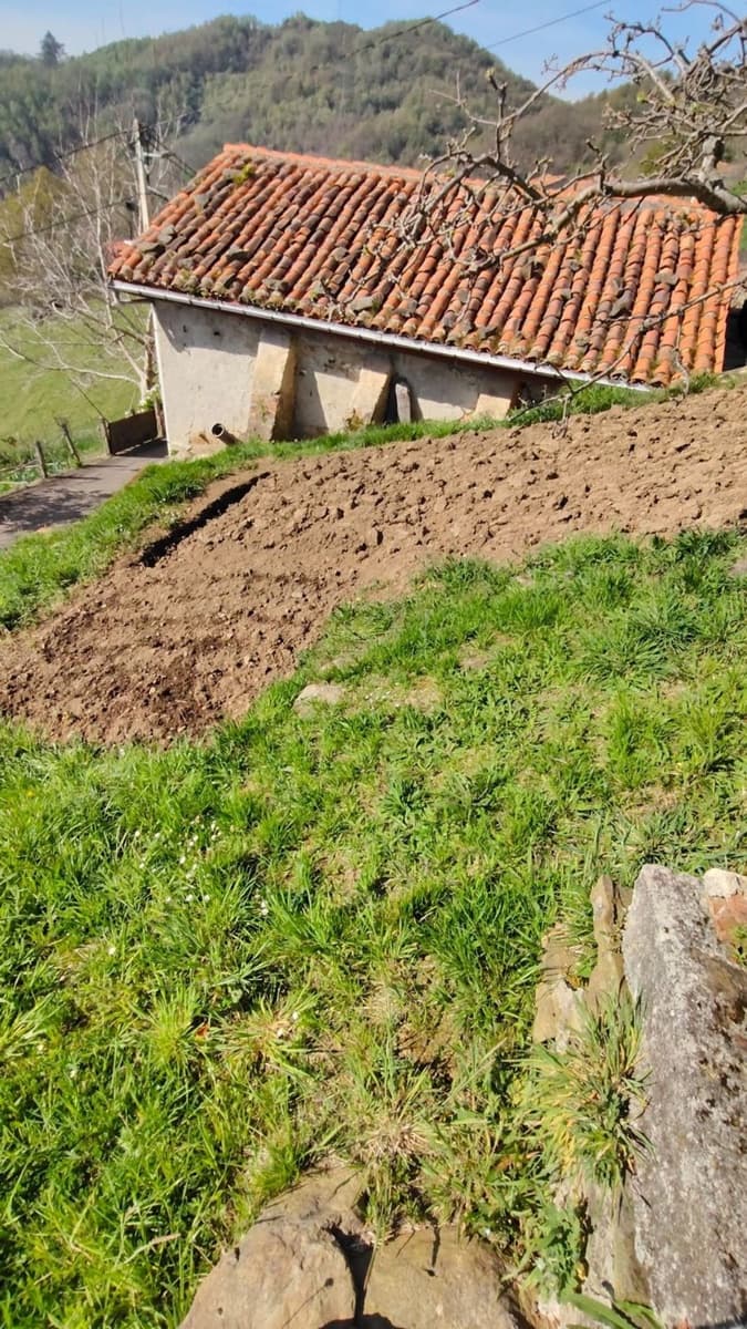 2 soveværelse Finca/Landehus til salg i San Martin del Rey Aurelio med garage - € 35.000 (Ref: 8948458)