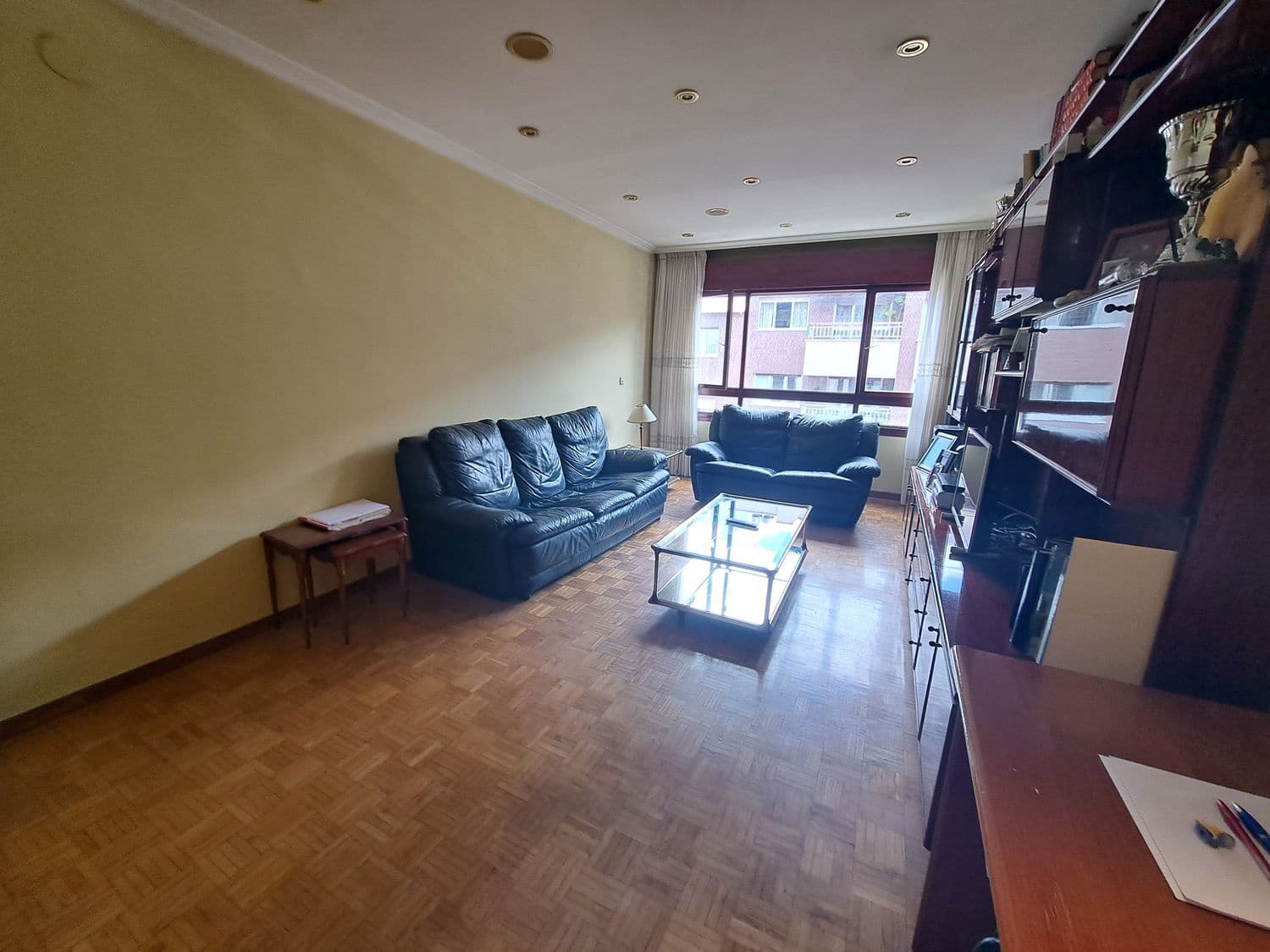 4 soveværelse Lejlighed til salg i Oviedo med garage - € 410.000 (Ref: 8950077)