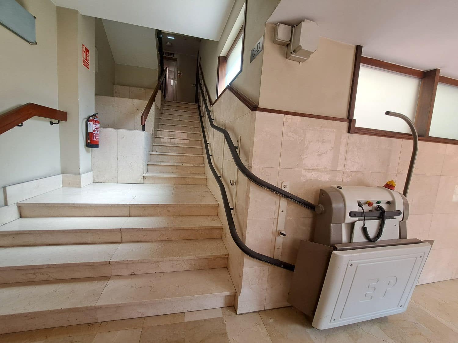 4 soveværelse Lejlighed til salg i Oviedo med garage - € 410.000 (Ref: 8950077)