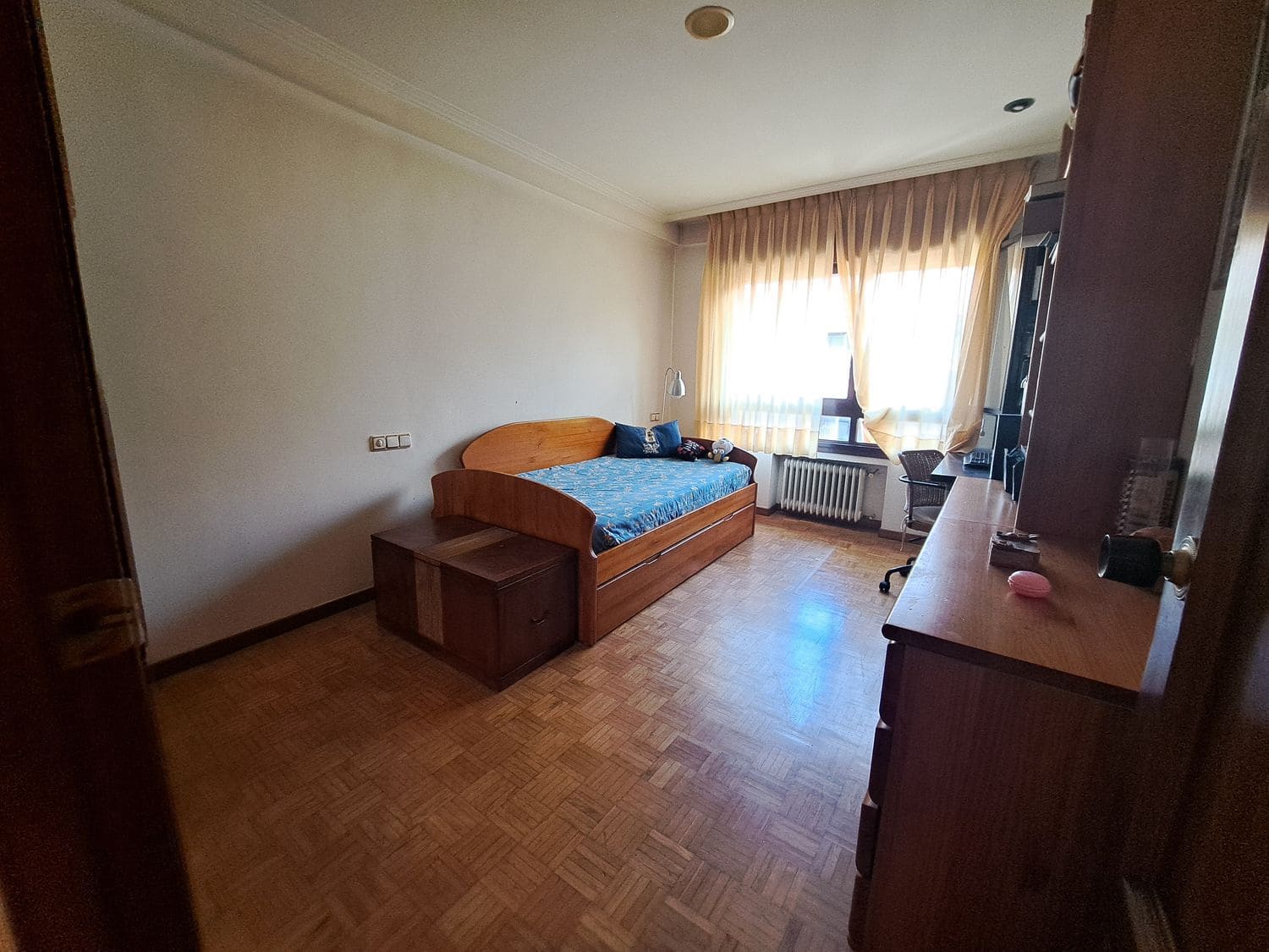 4 soveværelse Lejlighed til salg i Oviedo med garage - € 410.000 (Ref: 8950077)