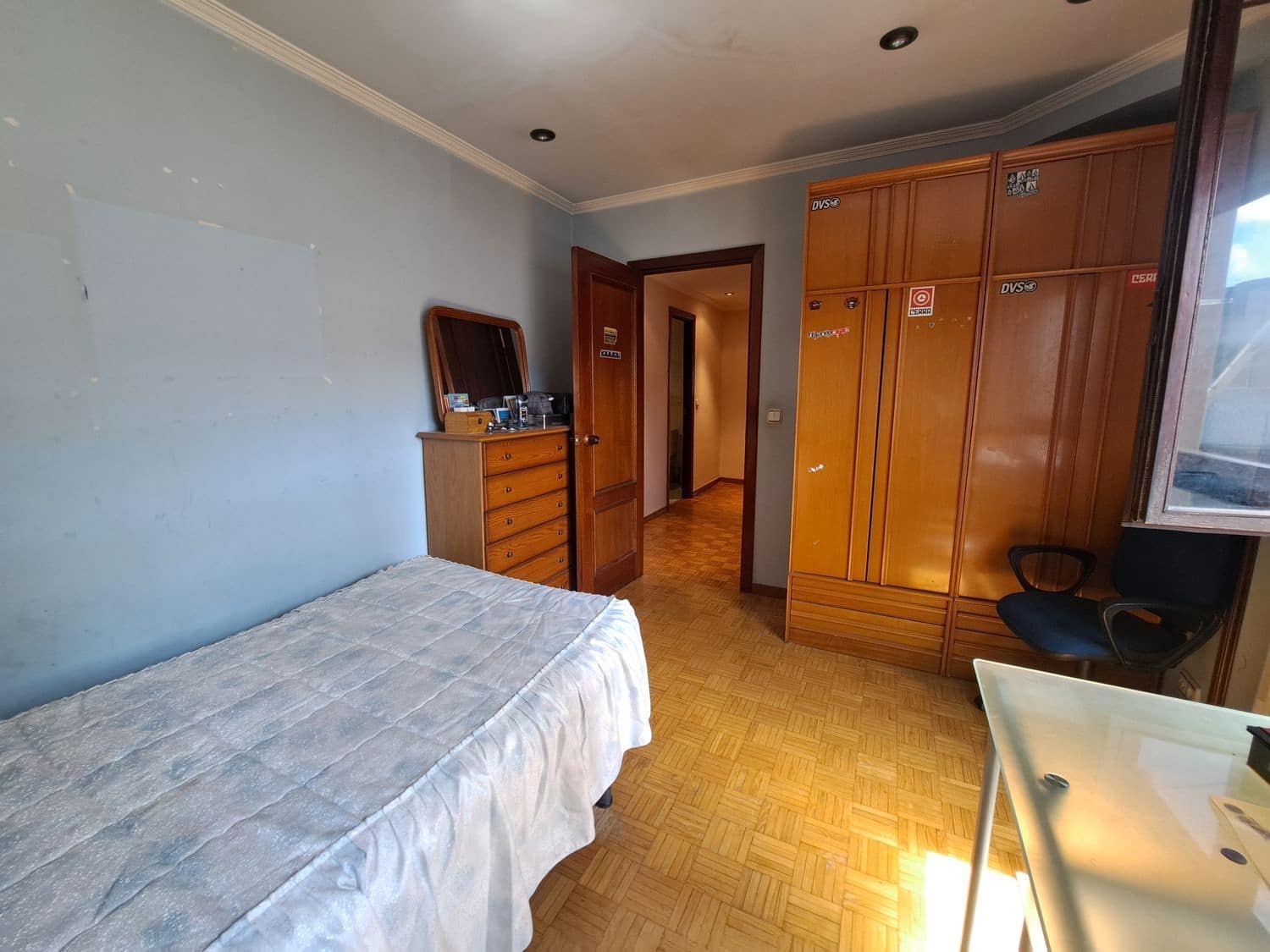 4 soveværelse Lejlighed til salg i Oviedo med garage - € 410.000 (Ref: 8950077)