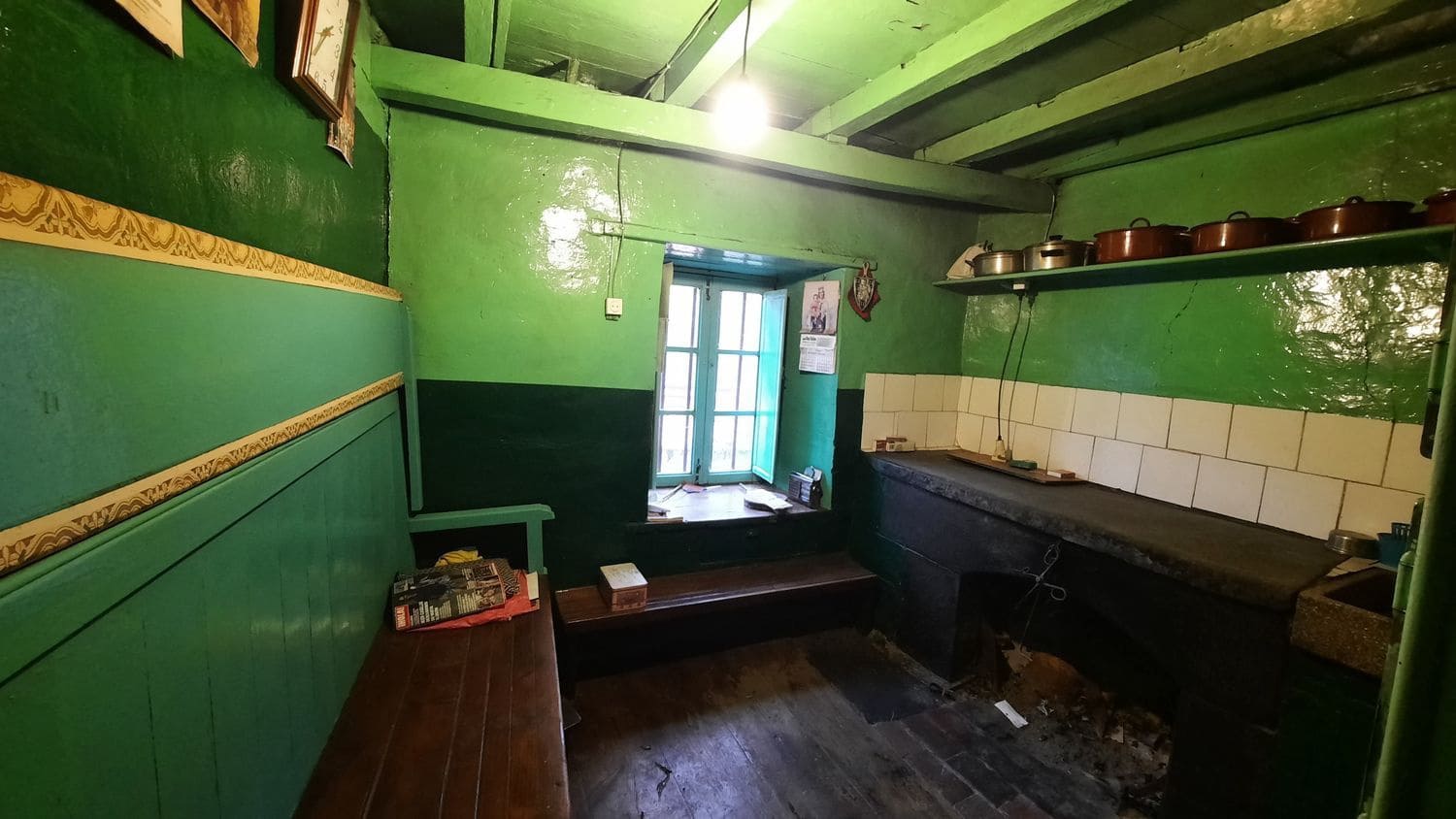 4 soveværelse Byhus til salg i Caso med garage - € 70.000 (Ref: 8961069)