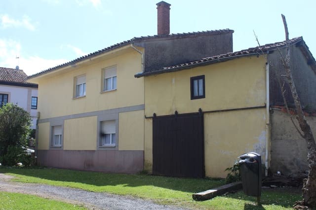 4 soveværelse Villa til salg i Villaviciosa med garage - € 228.000 (Ref: 8967876)