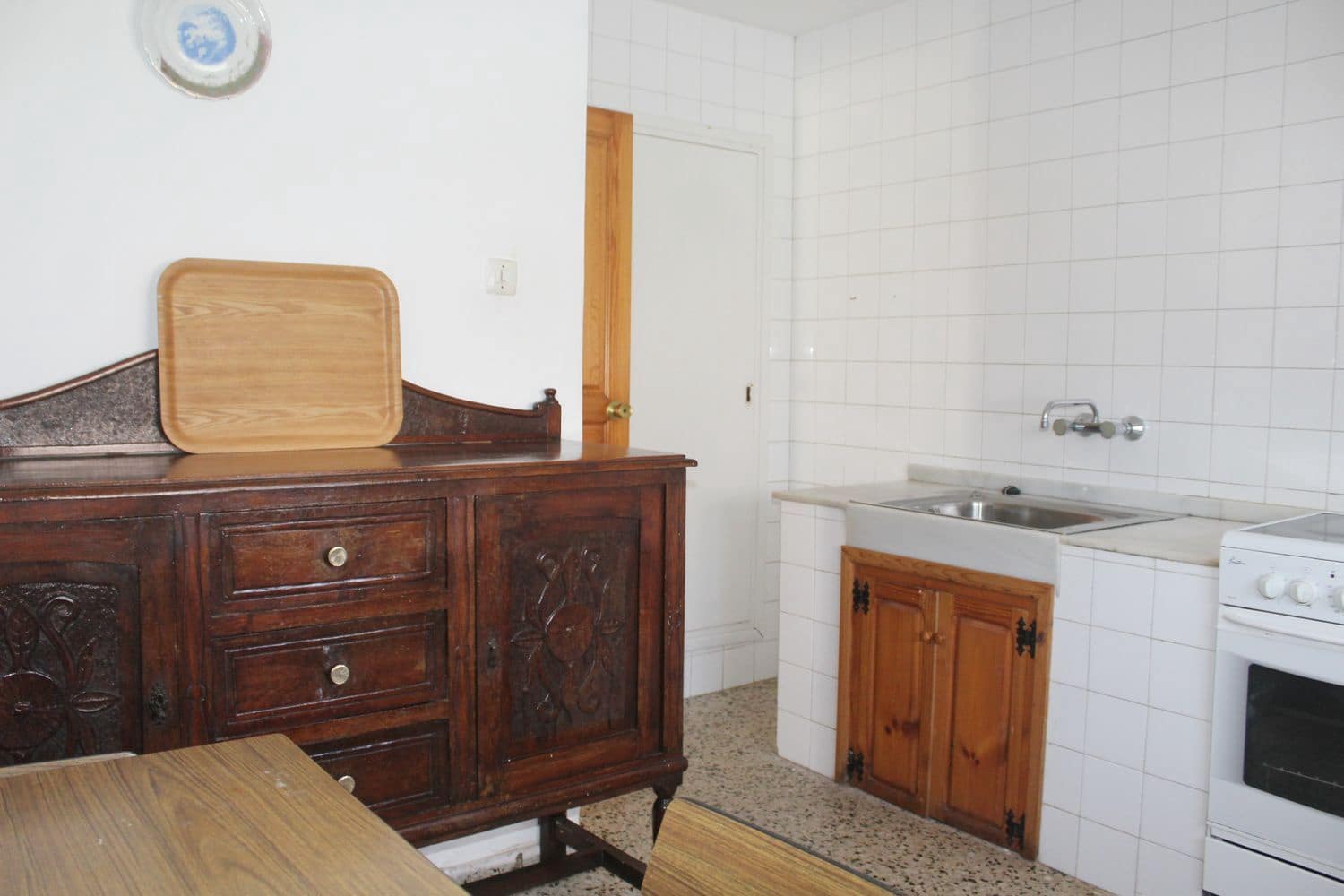 4 soveværelse Villa til salg i Villaviciosa med garage - € 228.000 (Ref: 8967876)