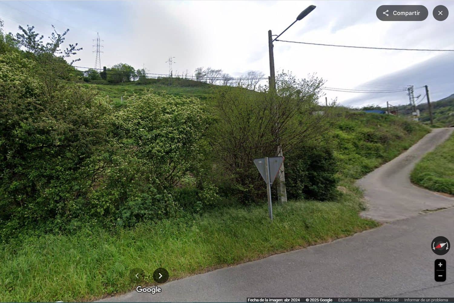 Grunde uden byggetilladelser til salg i Mieres - € 10.000 (Ref: 8978369)