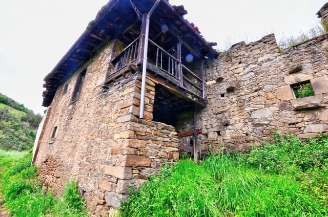 2 soverom Finca/Herregård til salgs i Mieres med garasje - € 10 000 (Ref: 8978370)