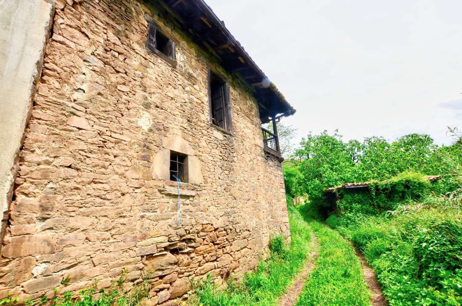 2 soverom Finca/Herregård til salgs i Mieres med garasje - € 10 000 (Ref: 8978370)