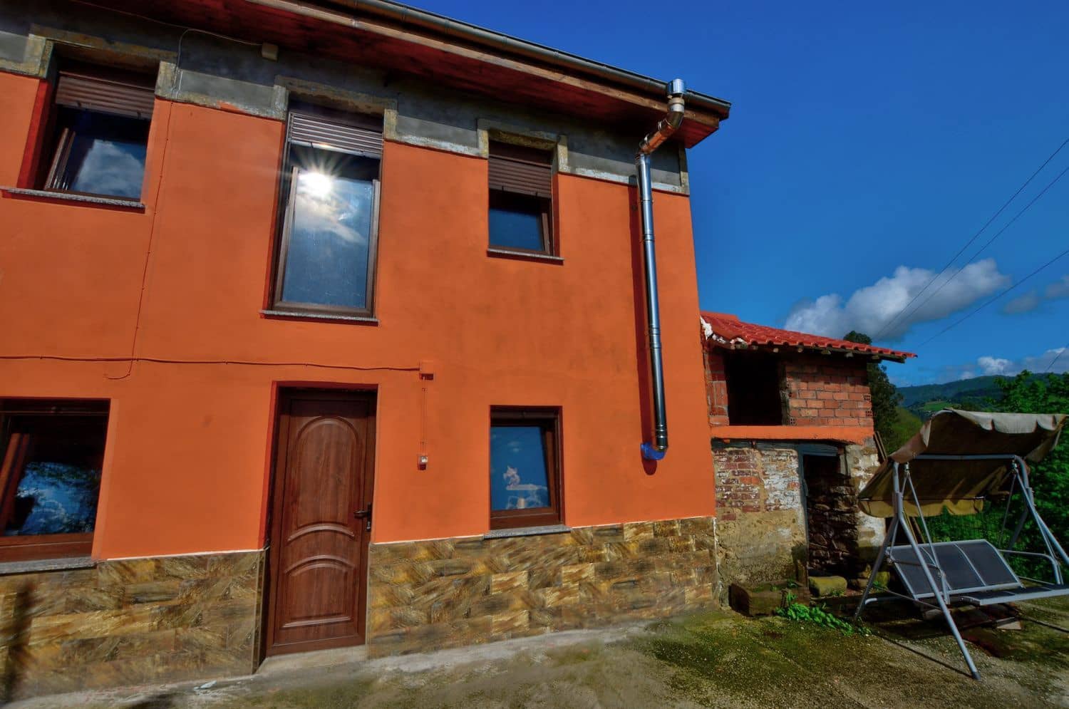 2 soveværelse Finca/Landehus til salg i San Martin del Rey Aurelio med garage - € 150.000 (Ref: 8988107)